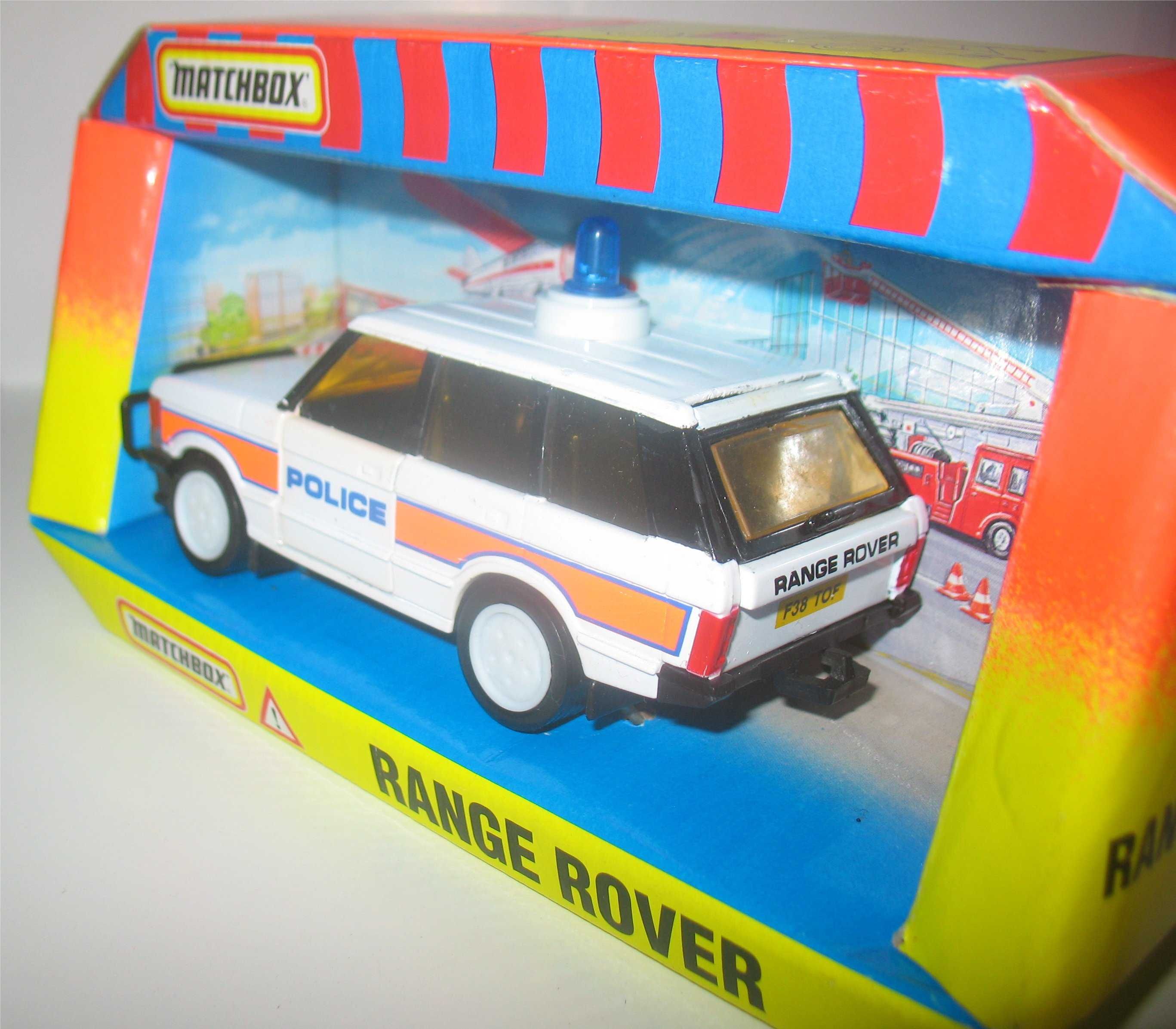 Matchbox - Range Rover - Policia Inglesa (1994)