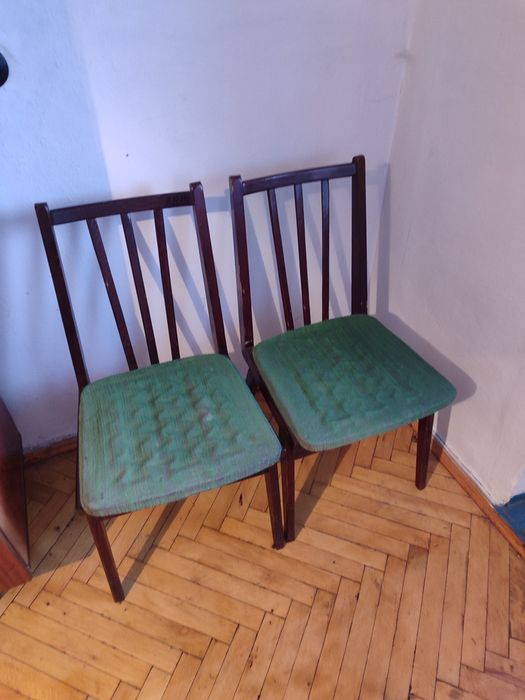 Стільці дерев'яні