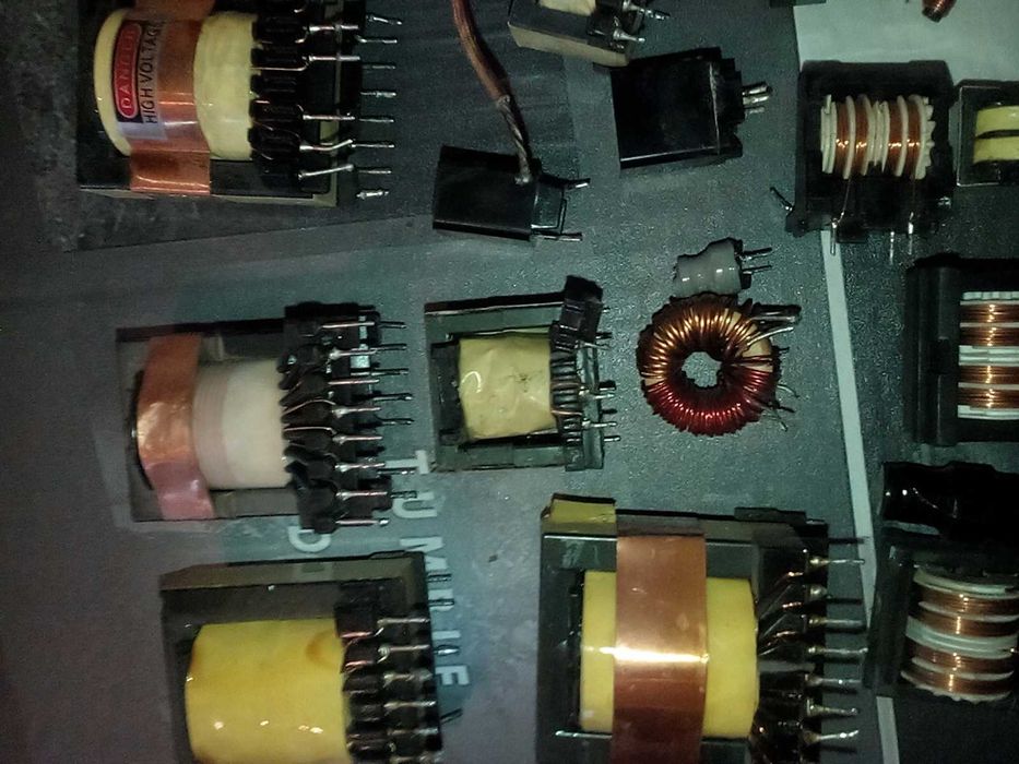 Трансформатори ціна за все, стан робоче.