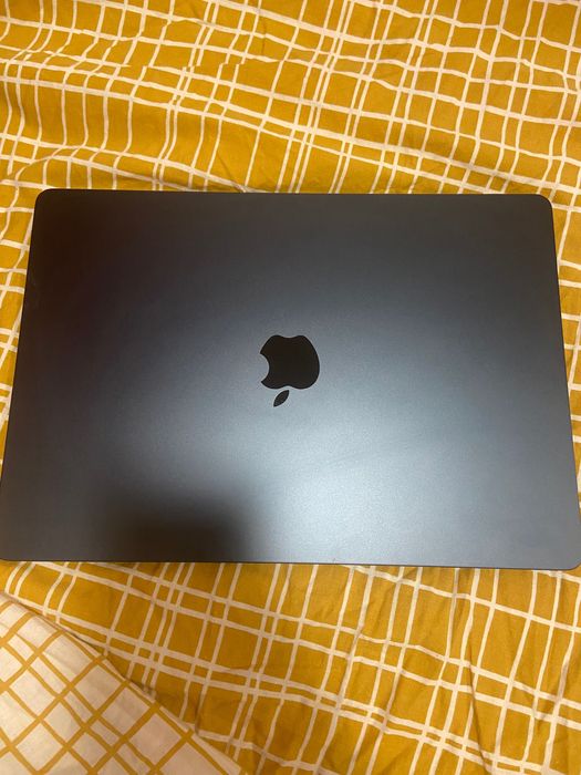 MacBook Air m3 15 16/512 zestaw, gwarancja producenta do 17 marca 2026