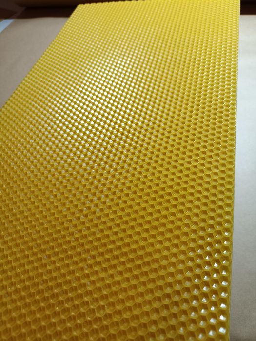 Węza pszczela z naturalnego wosku