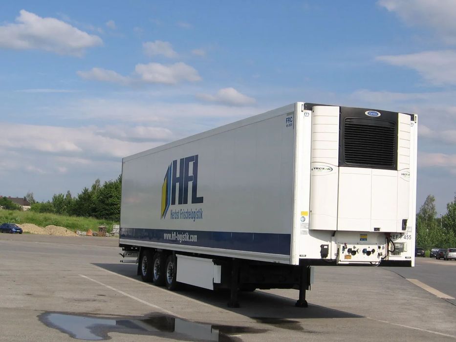 Schmitz Cargobull SKO 24