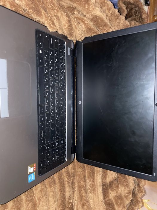 Продаю Ноутбук hp б/у
