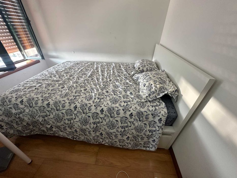 Cama Malm e Colchão Hamarvik IKEA