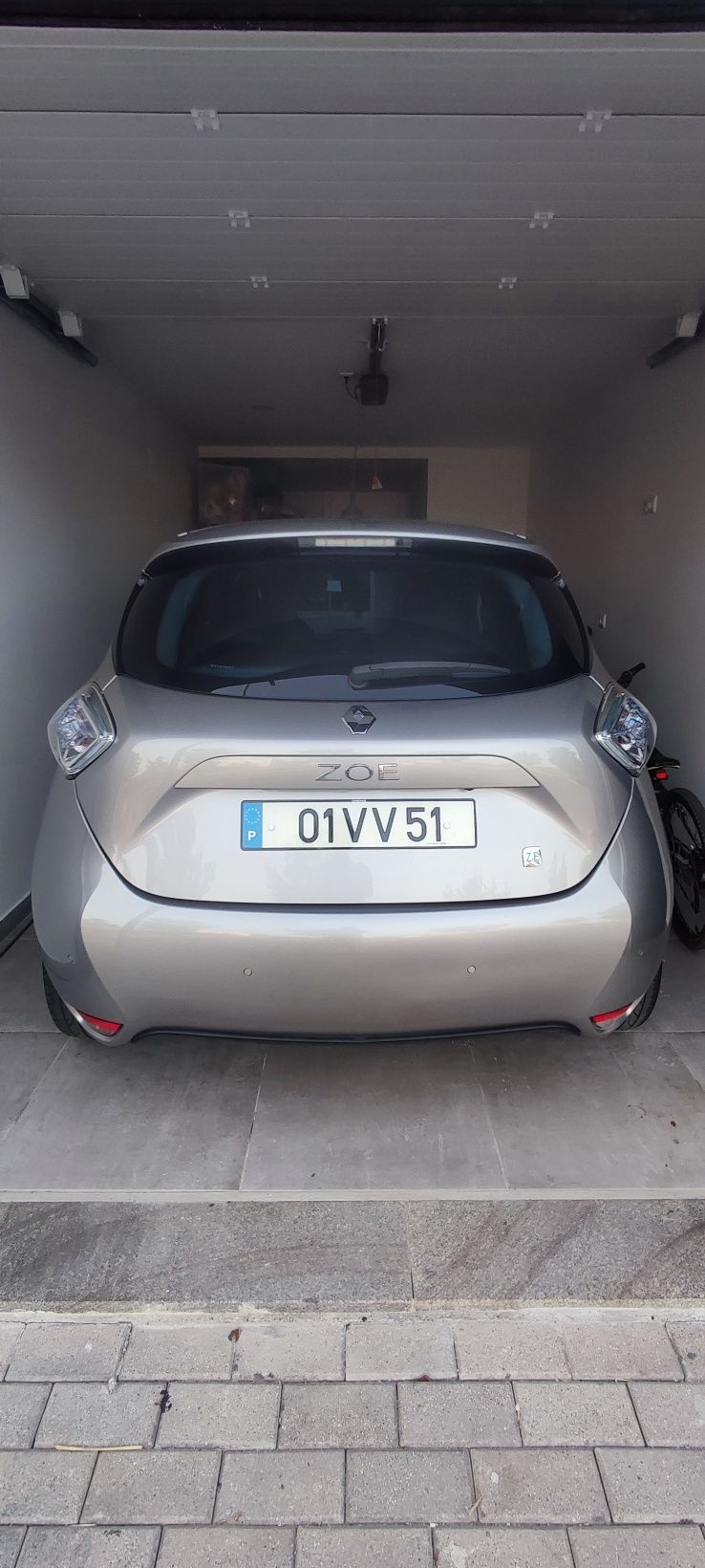 Zoe 22kw R90 bateria própria