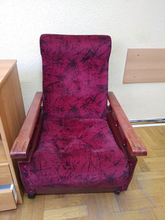 Fotel krzesło za darmo prl vintage oddam