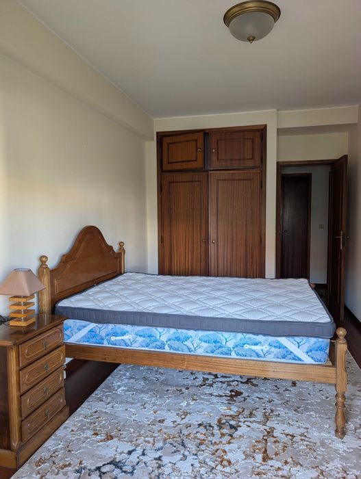 1 quarto em apartamento central em Leiria