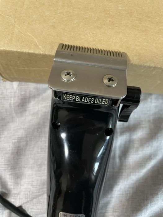 Машинка для стрижки вітек