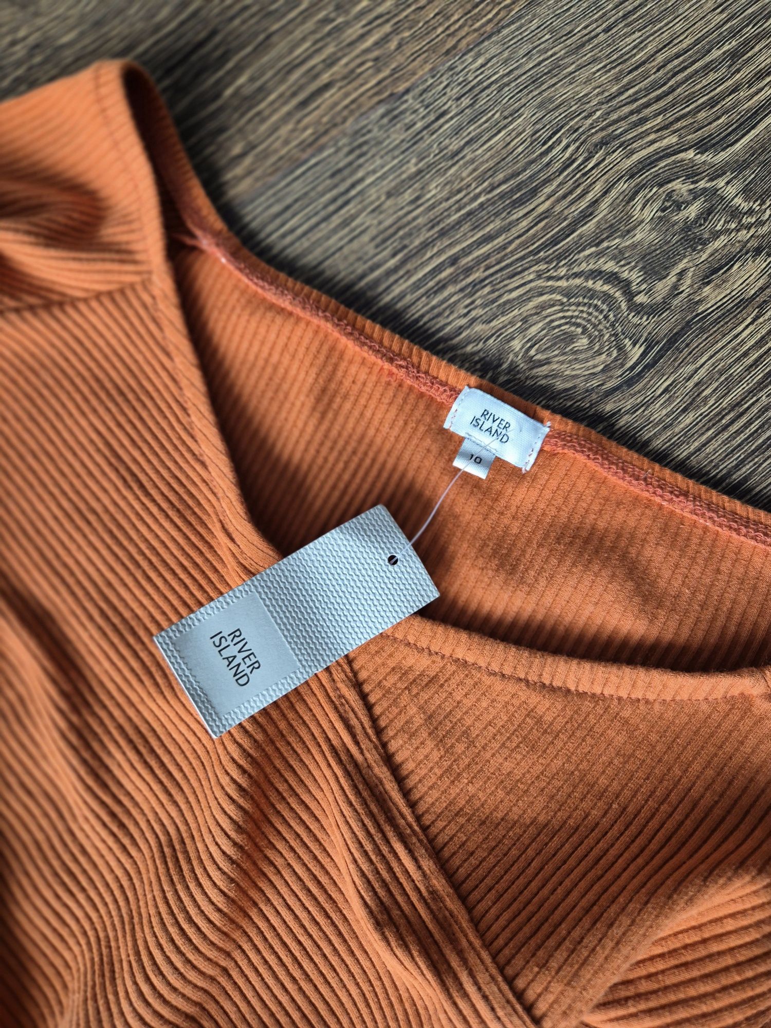 River Island 38 M sukienka midi pomarańczowa dekolt v nowa z metkami