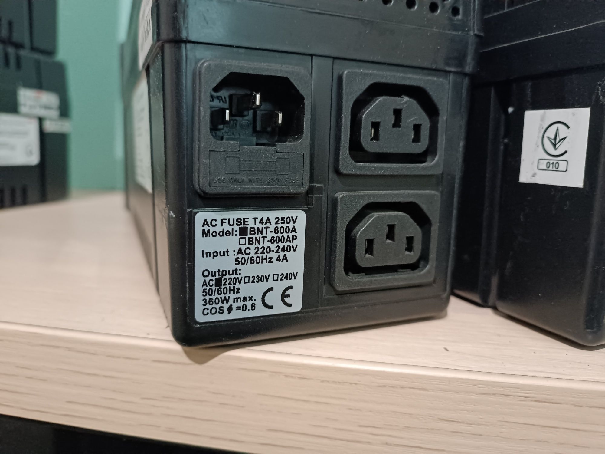 Джерело безперебійного живлення BNT 600