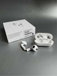 AirPods 3 + silikonowy etui gratis