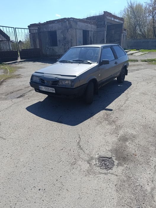 Автомобіль ВАЗ 2108