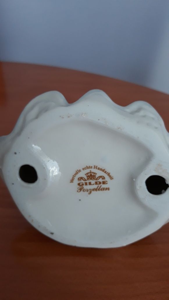 Figurka porcelanową Wertvolle ech te Handarbeit