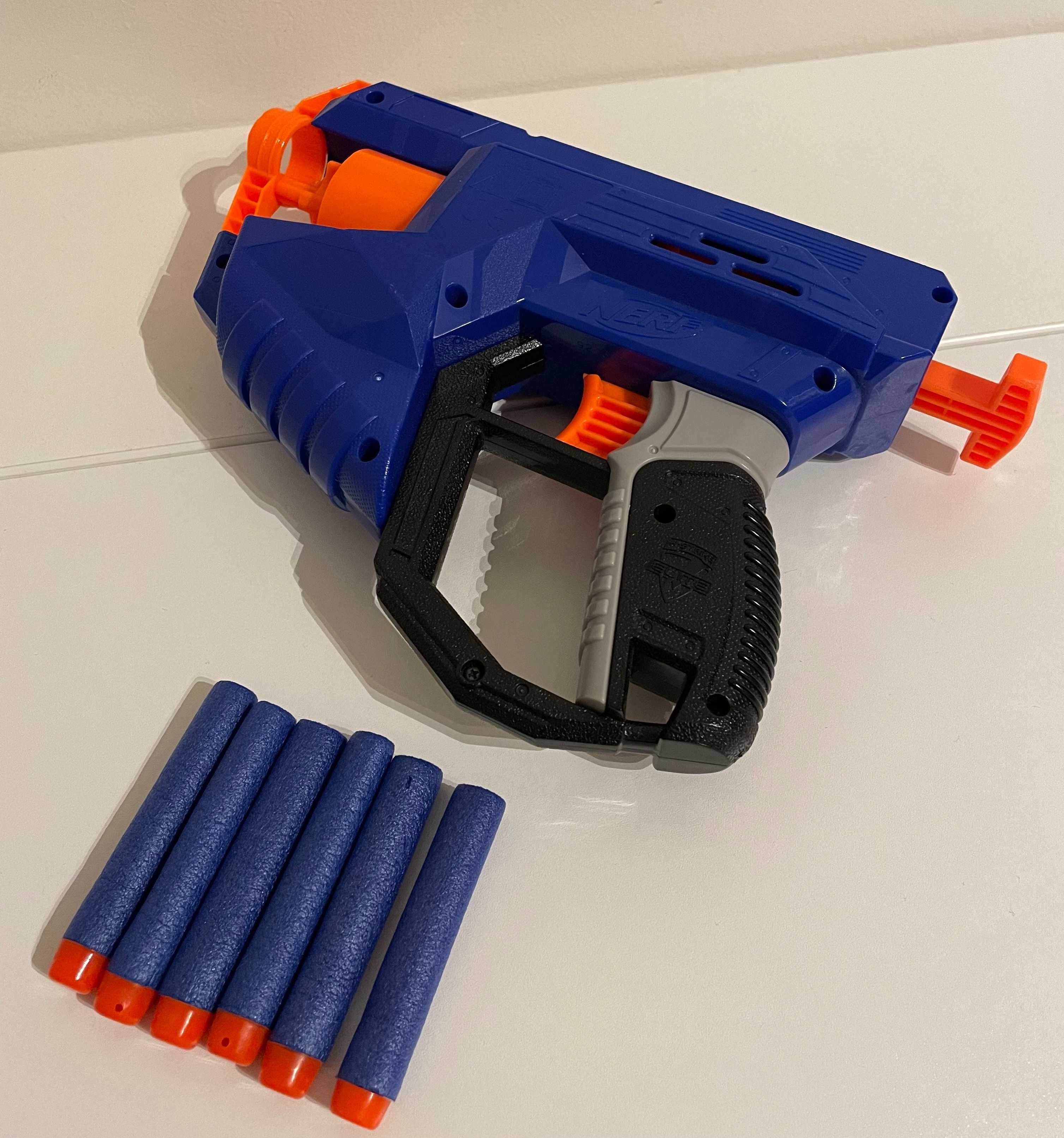 Hasbro Nerf N-Strike Elite Scout Mkii + 6 strzałek