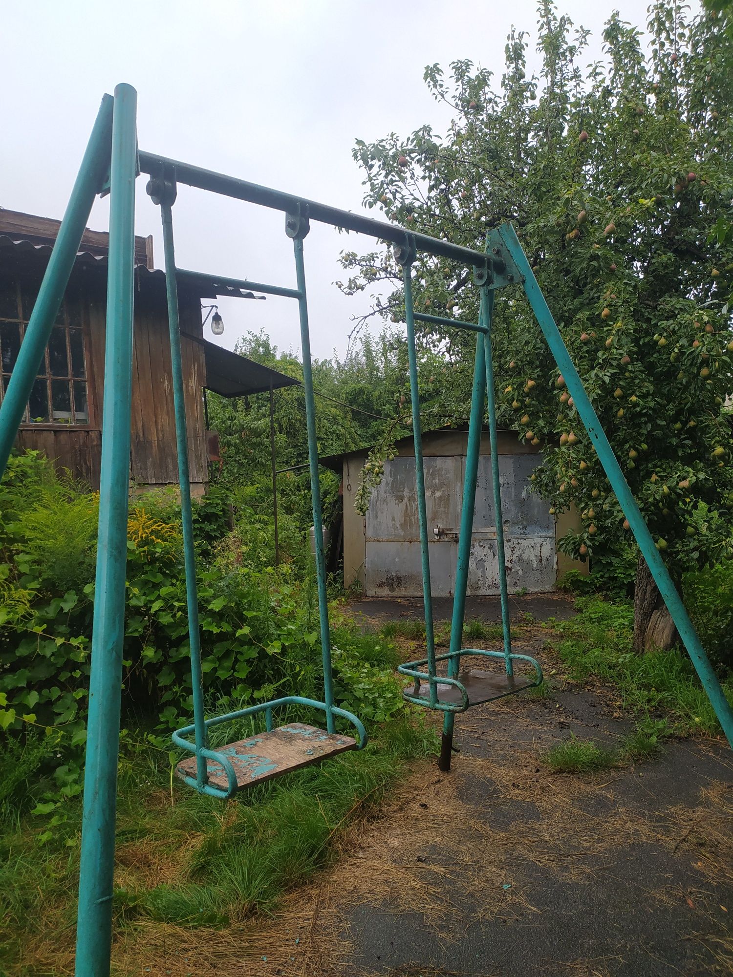 Качеля садовая металлическая. Гойдалка.