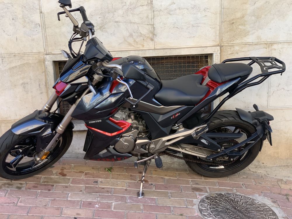 Moto zontes em otimo estado
