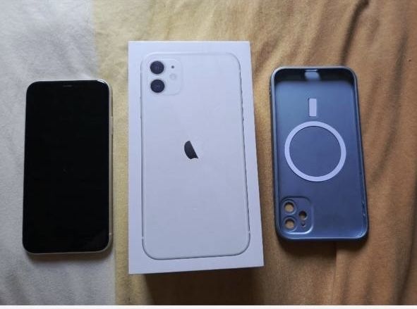 Айфон 11/64 идеал