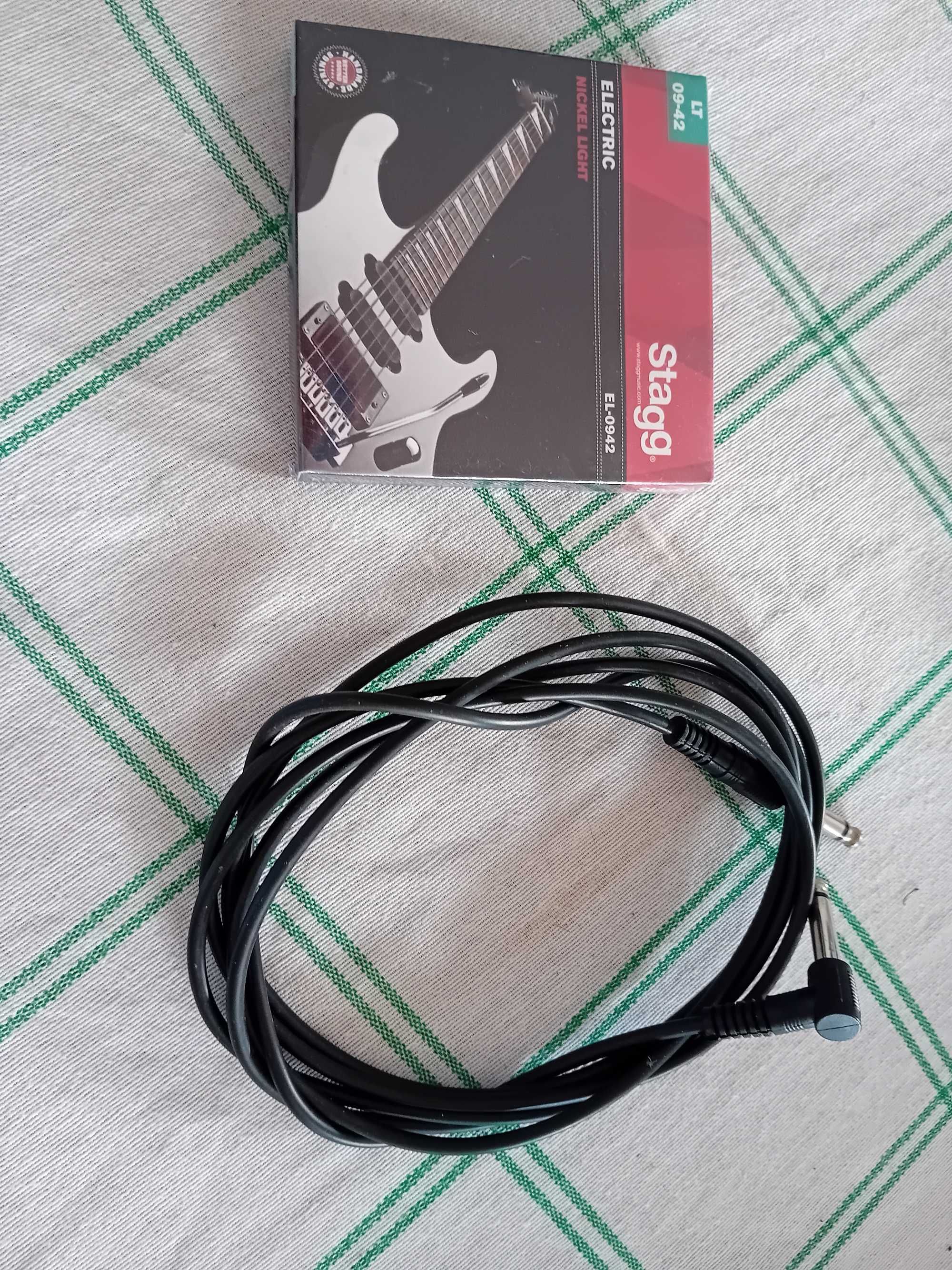 Vendo guitarra Squier Fender