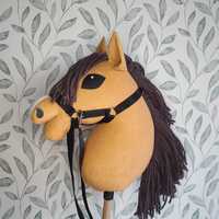 Hobby Horse konik na kiju + kantar + wodze - bułanek