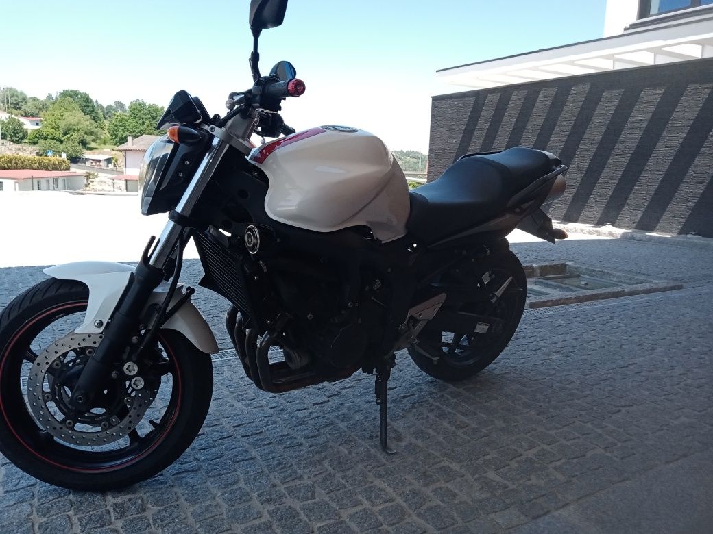 Yamaha fz6n 2008