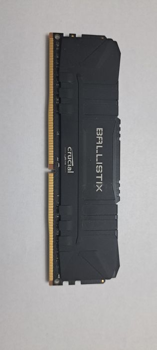 Pamięć RAM DDR4 Crucial Ballistix 8GB 3200MHz CL16 BL8G32C16U4B