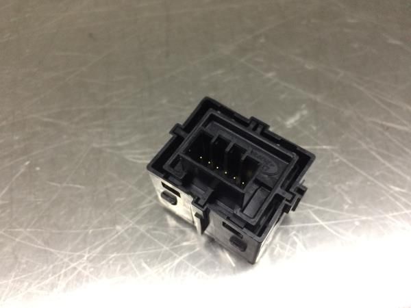 Comando / botão / interruptor multifunções JAGUAR XE (X760)