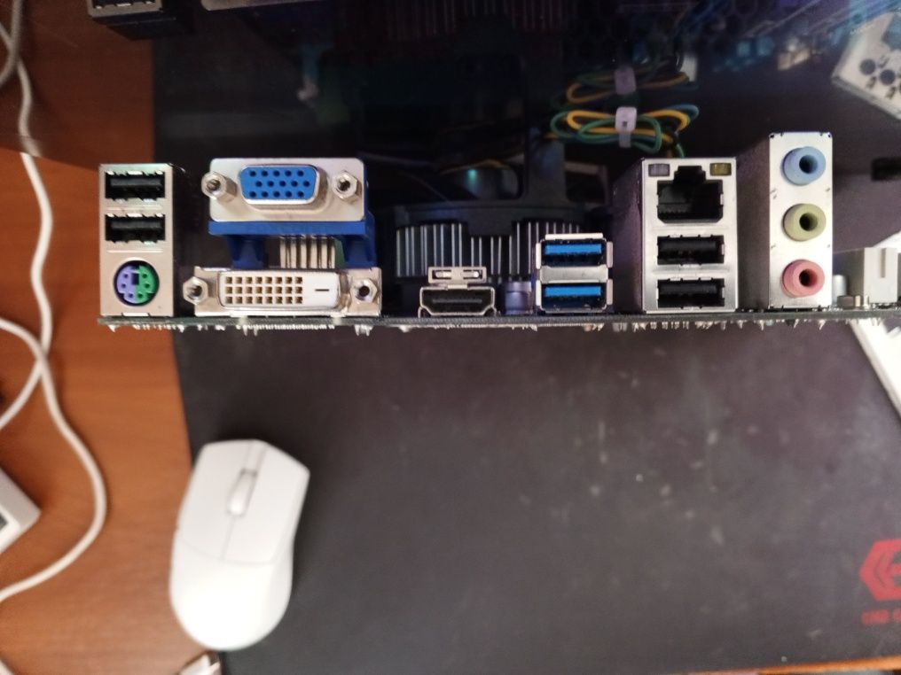 Материнська плата + I7 3770+16gb ddr3+охолодження від інтел