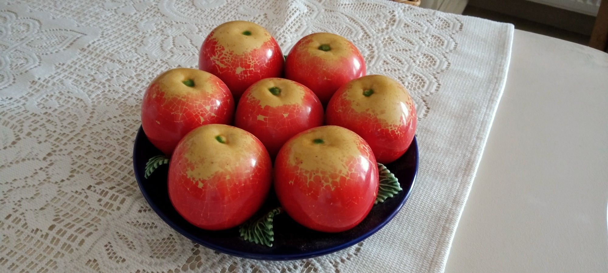 Patera z jabłkami