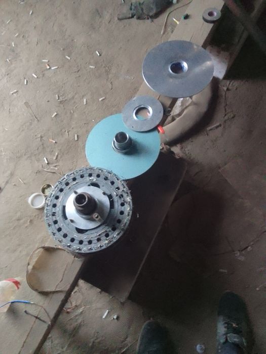 Єдиний в світі вертикальний вітрогенератор