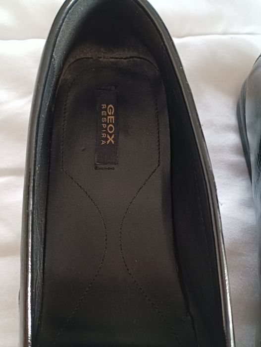 Sapatos Geox, T.39
