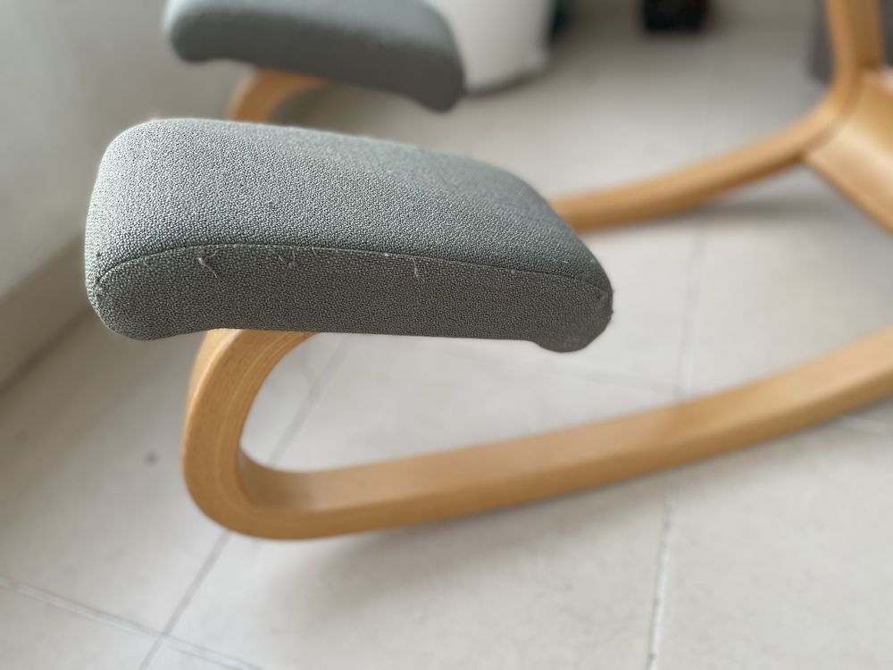 Cadeira Variable TM de Peter Opsvik Stokke