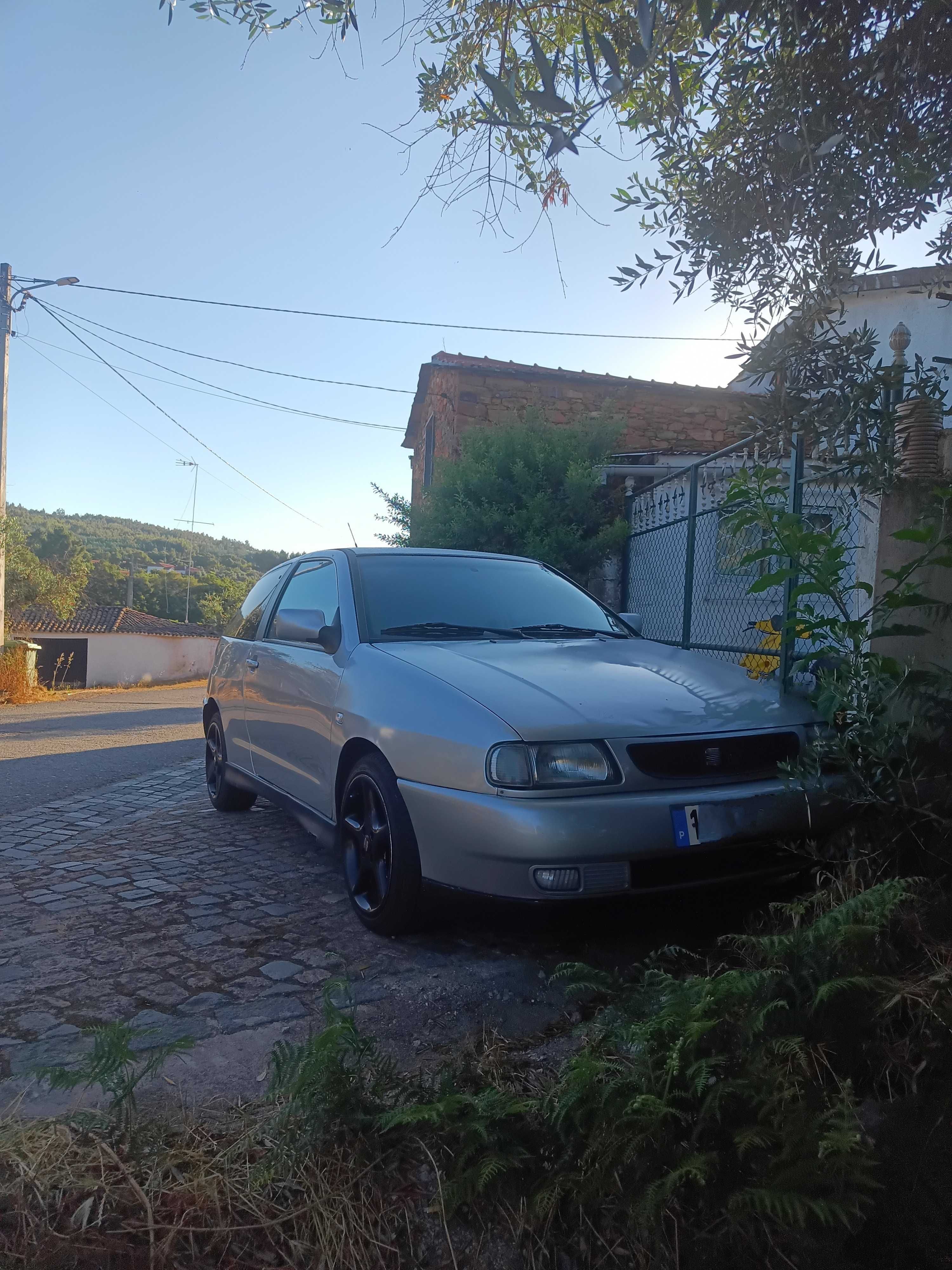 SEAT Ibiza comercial TDI de 97 modelo GT tdi