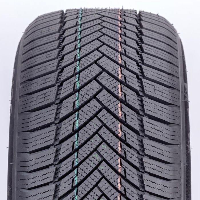 NOWE Opony opona zimowa zimowe TRACMAX 175/65R15 X-PRIVILO S130 84T