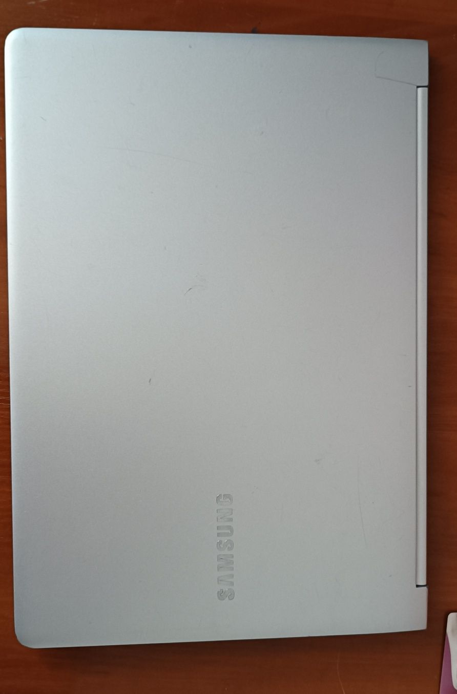 Ноутбук Samsung, б/в, працюючий