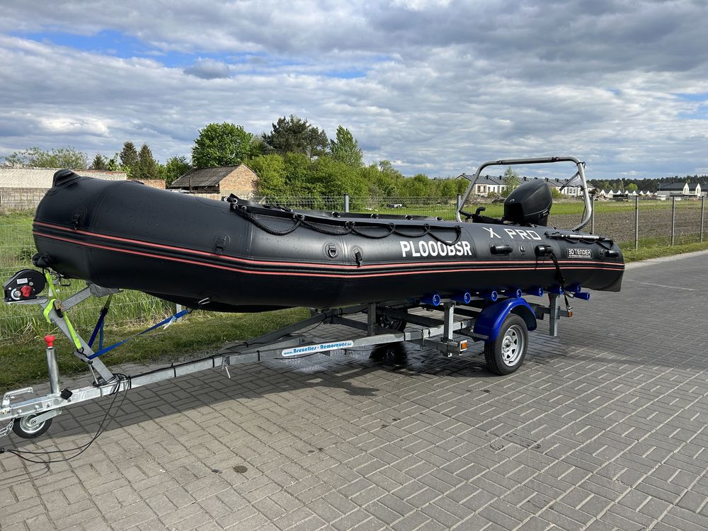 Ponton łódź marki Heavy Duty X Pro 5,50 metra