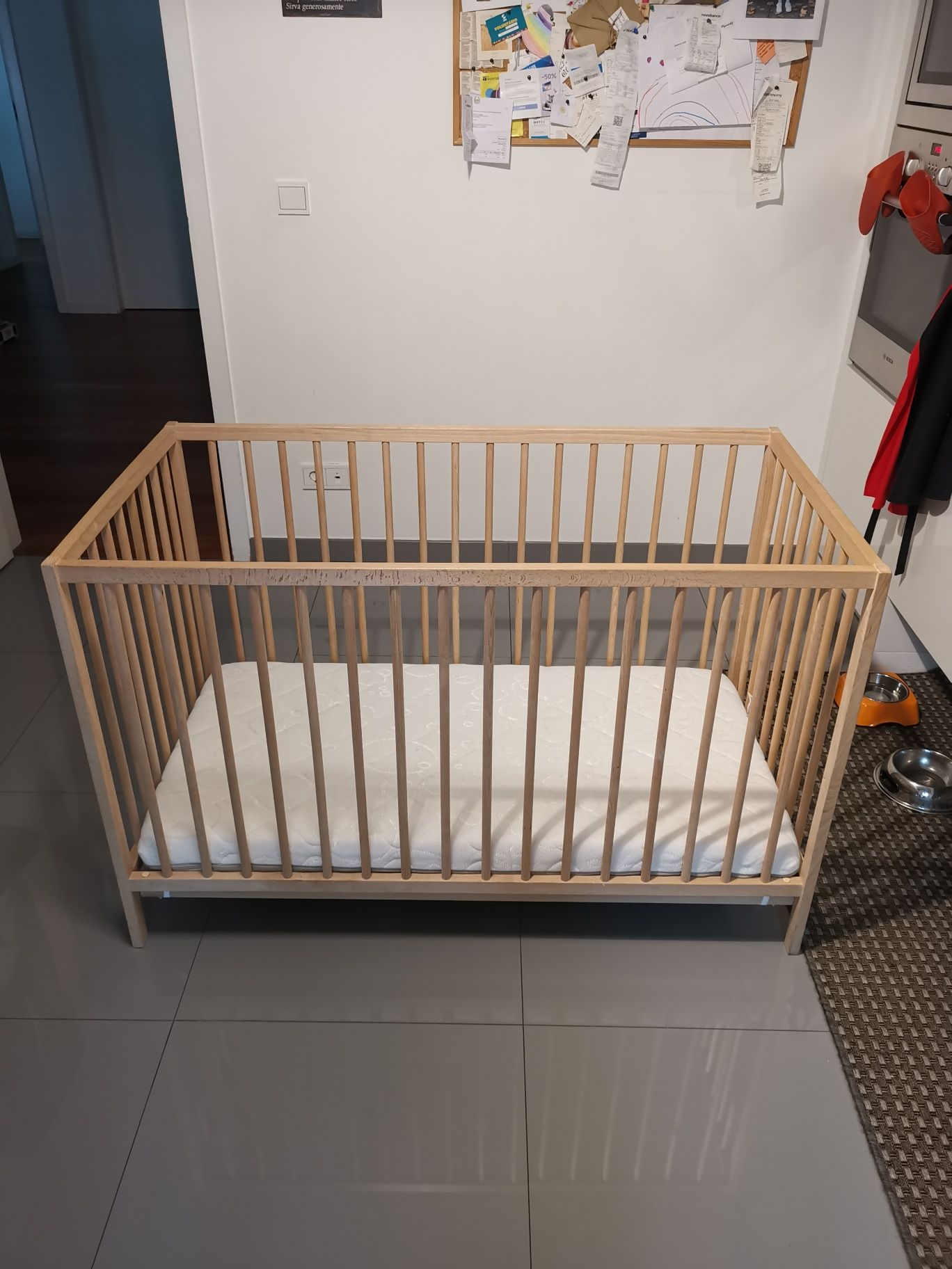 Berço Ikea SNIGLAR com Colchão