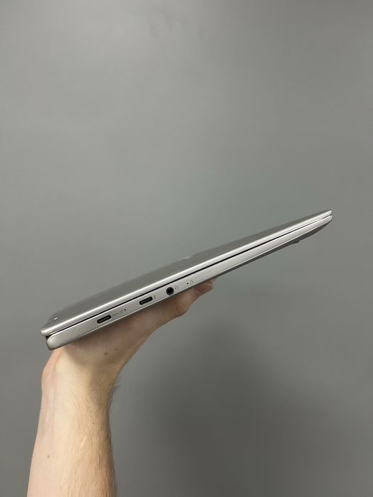 Сенсорний ультрабук lenovo yoga 720-13ikb i5 7200u дефект
