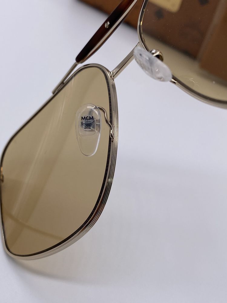 Okulary przeciwsłoneczne męskie MCM  MCM161S Pilotki złote Modne Lato