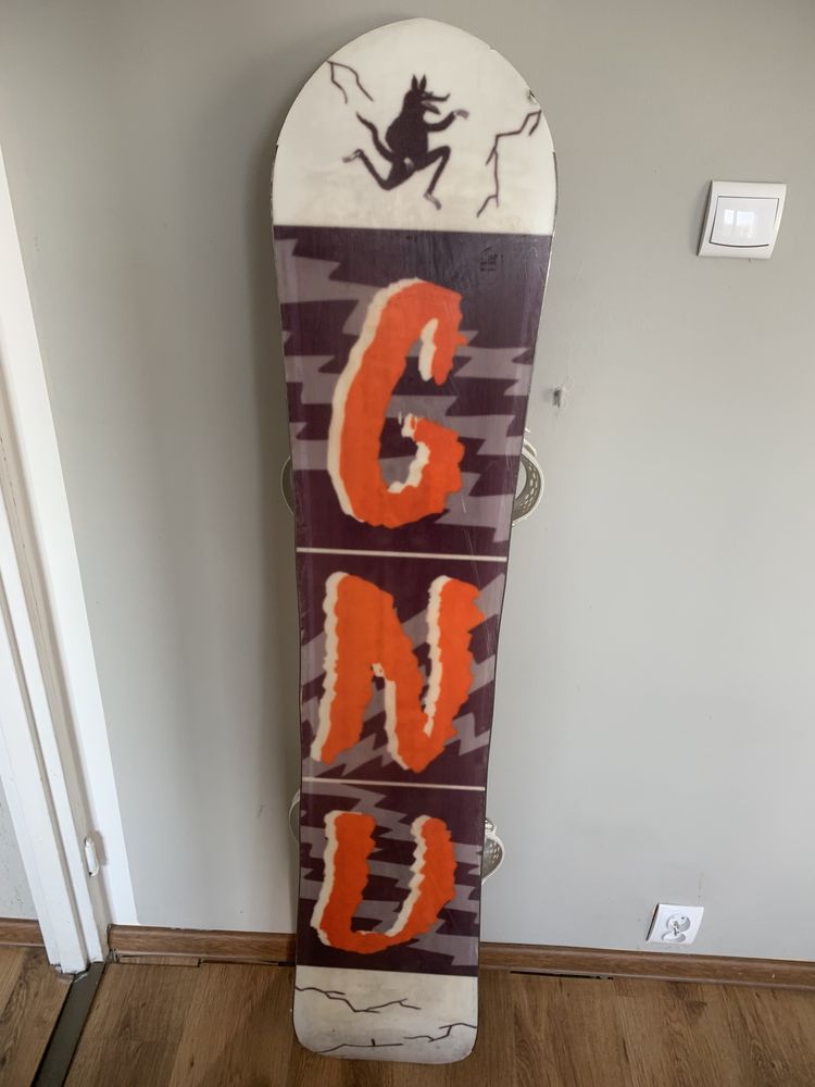 Deska snowboard gnu money 156cm wiązania union ST
