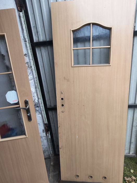 Sprzedam 5 sztuk drzwi