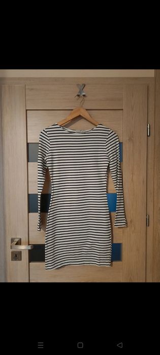 Sukienka mini w paski