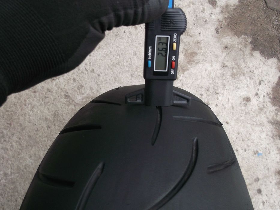 opona 180/55ZR17 Metzeler Roadtec Z8 Interact dot4320 2,6mmm