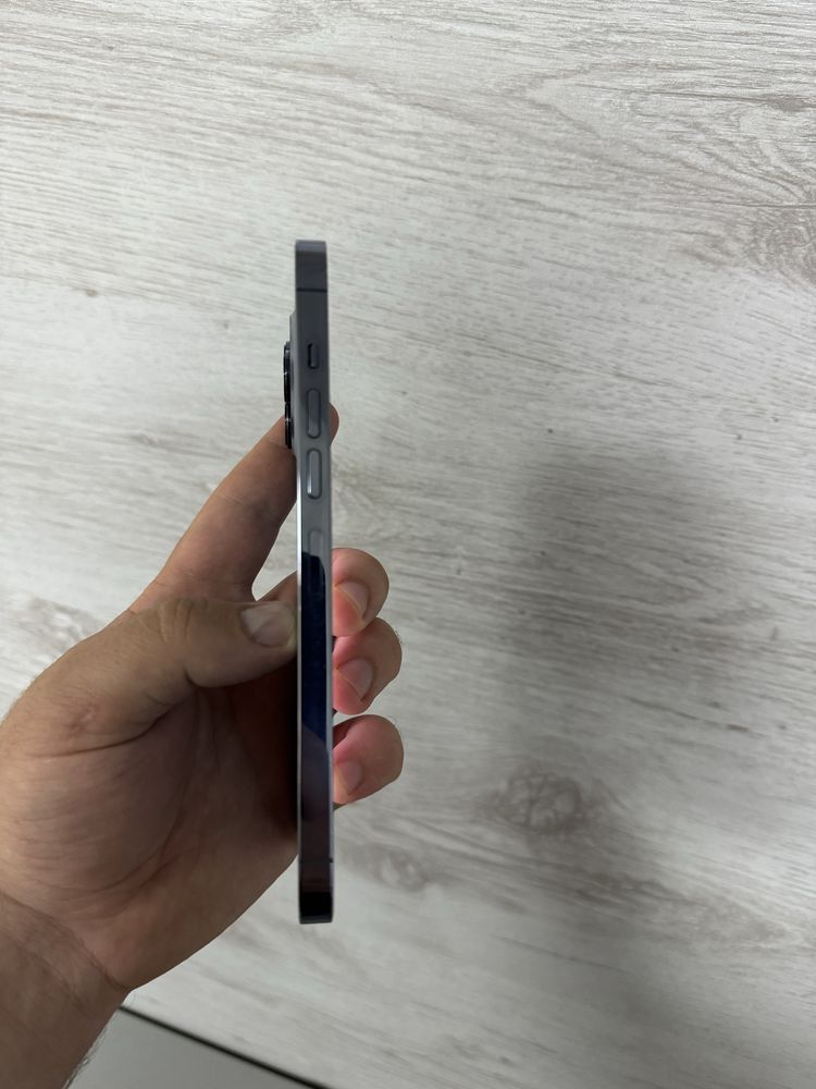 13 pro max 128gb blue