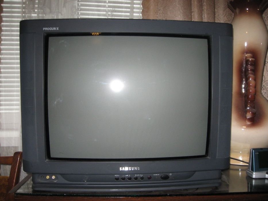 телевизор SAMSUNG модель CS – 2139 r