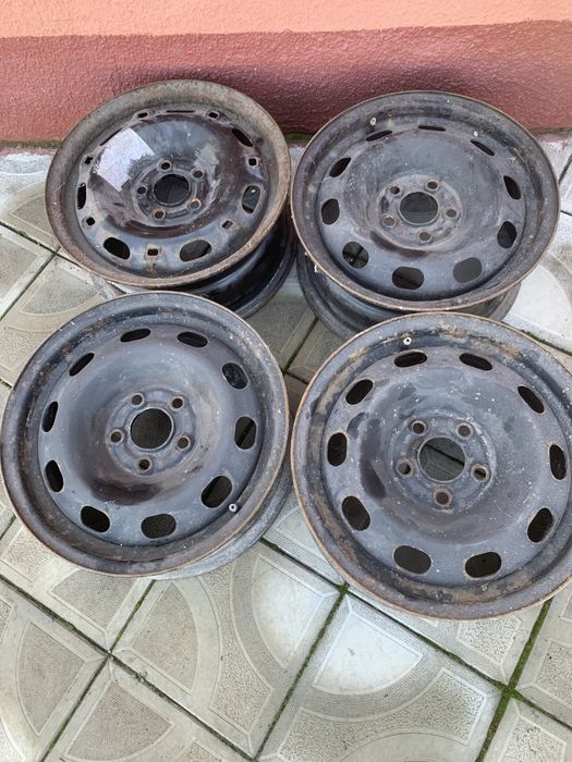 Продам диски VW 5*100