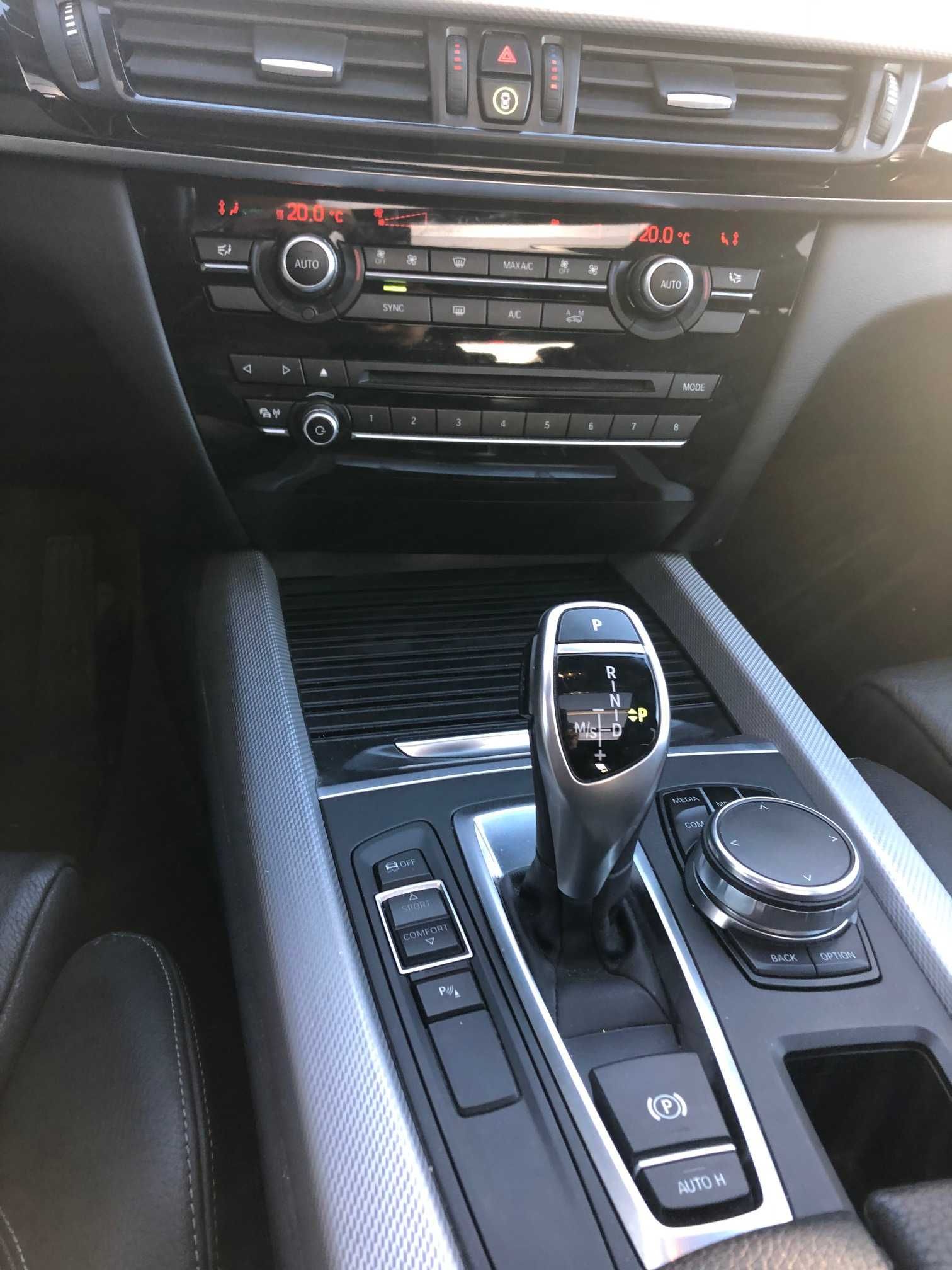 BMW X5 S drive 25d KIT M 7 lugares