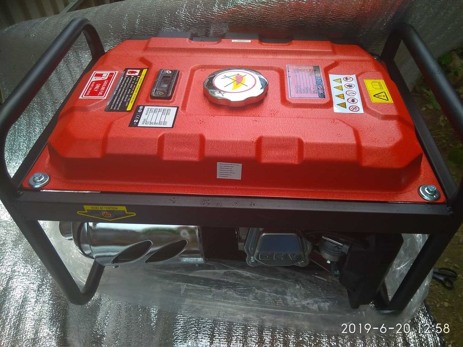 Инвертор KRAFTWELE 4800wat генератор бензиновый газовый з акамулятом