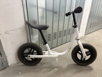 Rowerek biegowy B twin