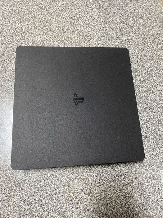 PlayStation 4 Slim com SSD Samsumg EVO 1TB- Em excelente estado