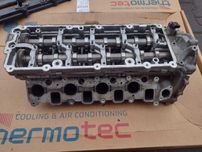 głowica prawa Audi A8 D4 Q7 4.2TDI  105.795.4AS
